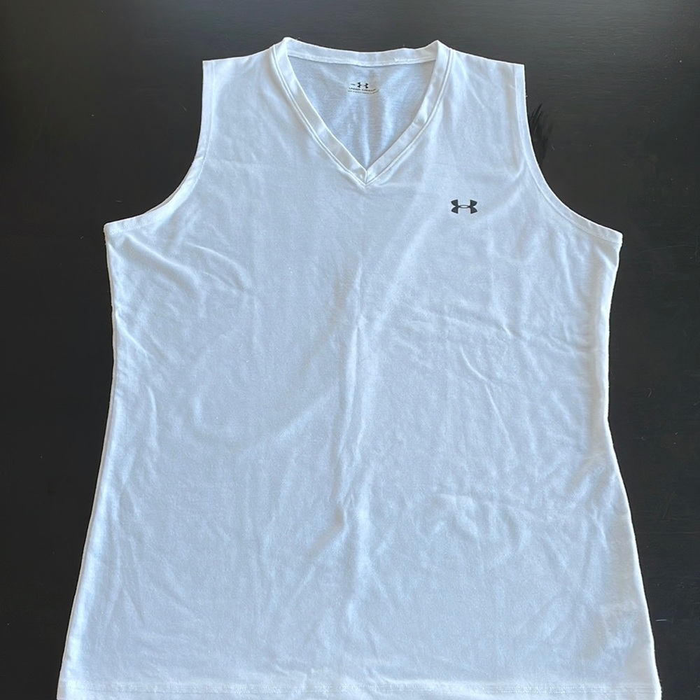 [Under Armour] White Top